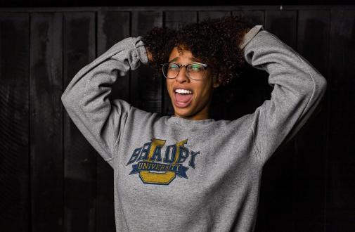 Alexis Bradby, Igor Martinez