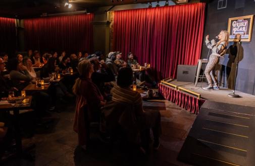 9:30PM Comedy Show at The Grisly Pear Midtown